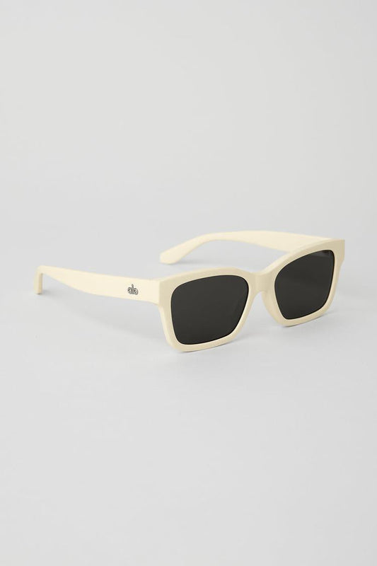 CHILL SUNGLASHORT SLEEVEES