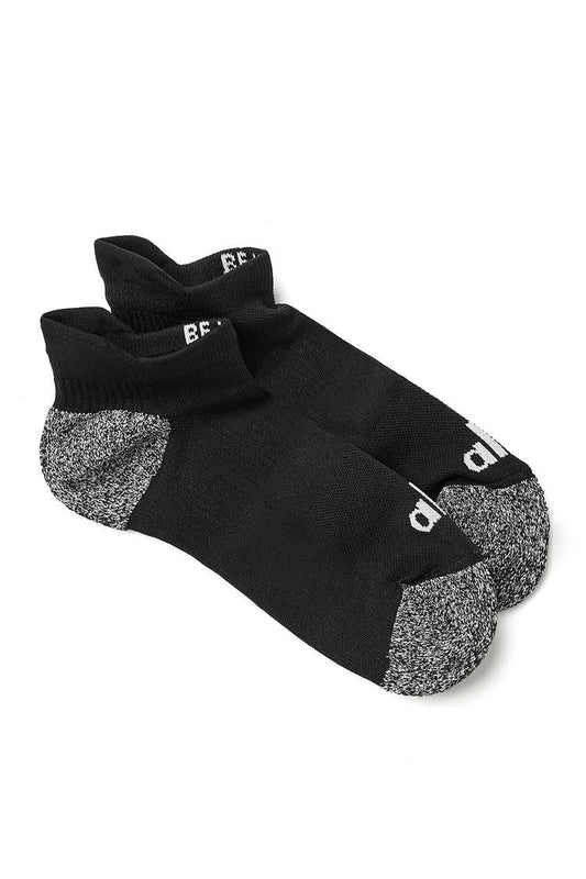 WOMEN'S PERFORMANCE TAB SOCK
