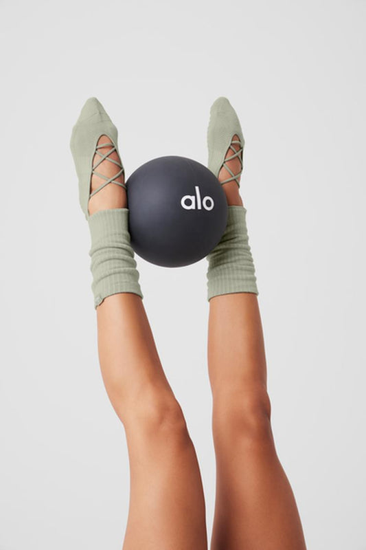 WOMEN'S STRAPPY SIREN GRIP SOCK