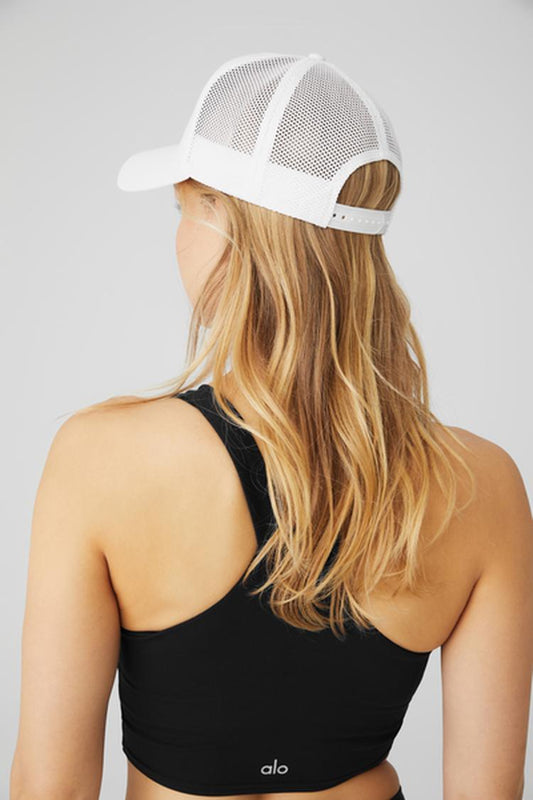 DISTRICT TRUCKER HAT