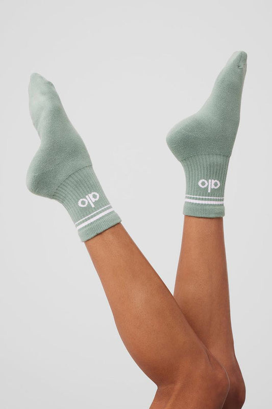 UNISEX HALF-CREW THROWBACK SOCK