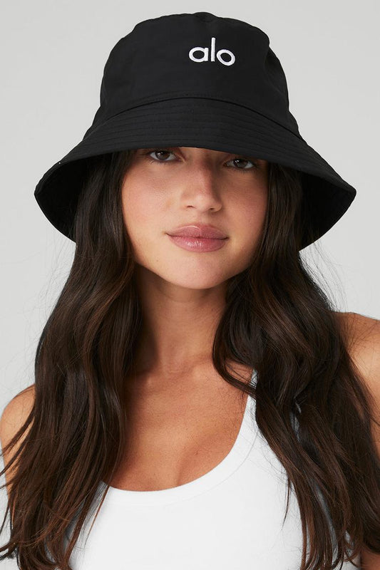 FUNDAMENTAL BUCKET HAT
