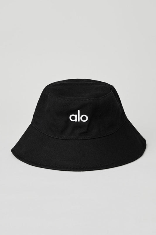 WEEKENDER BUCKET HAT