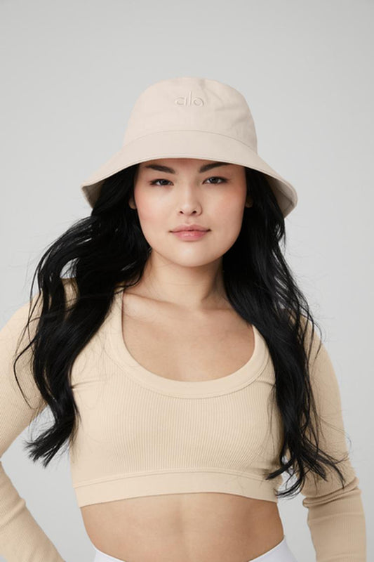 WEEKENDER BUCKET HAT
