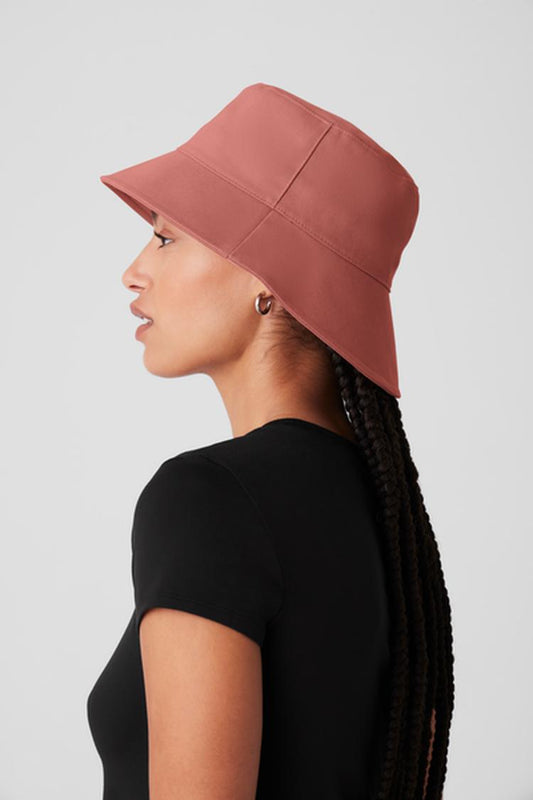 WEEKENDER BUCKET HAT