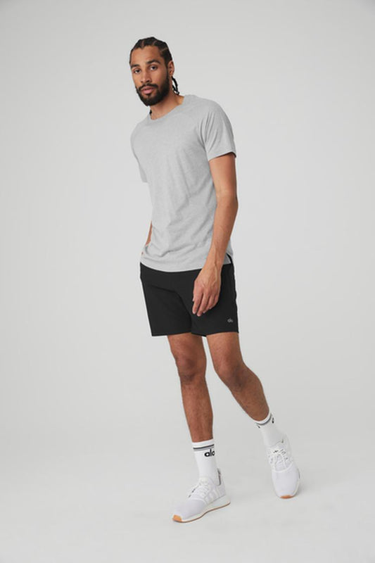 THE TRIUMPH CREW NECK TEE