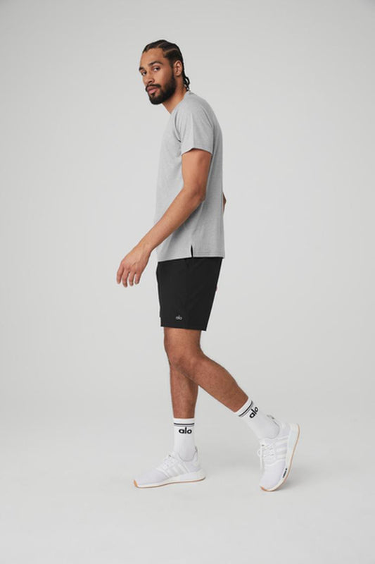 THE TRIUMPH CREW NECK TEE