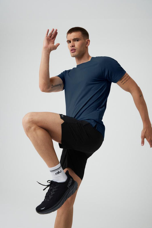 THE TRIUMPH CREW NECK TEE