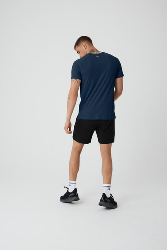 THE TRIUMPH CREW NECK TEE