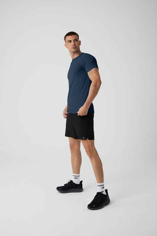 THE TRIUMPH CREW NECK TEE