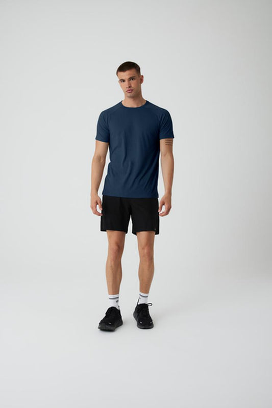 THE TRIUMPH CREW NECK TEE