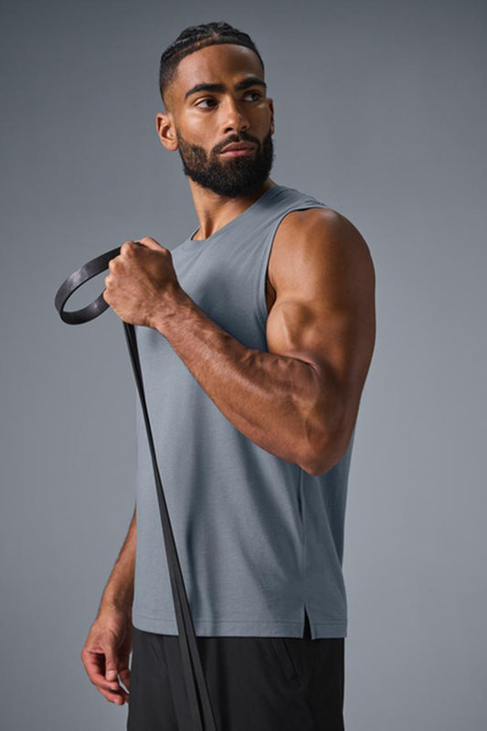 THE TRIUMPH MUSCLE TANK