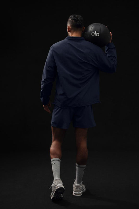 LIGHT WEIGHT TAKEAWAY TRACK PULLOVER