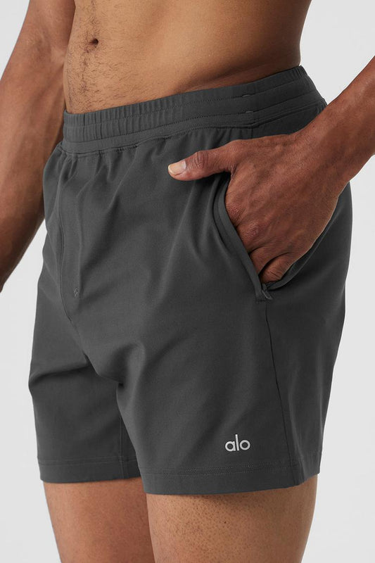 CONQUER REACT PERFORMANCE SHORT