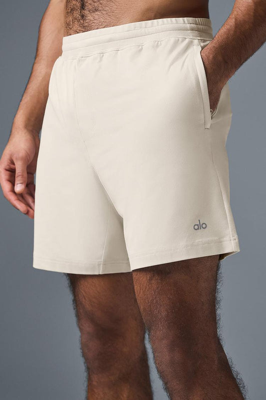 CONQUER REACT PERFORMANCE SHORT