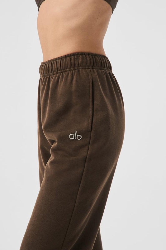ACCOLADE STRAIGHT LEGGING SWEATPANT