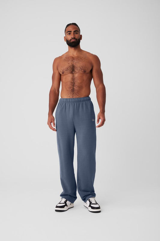 ACCOLADE STRAIGHT LEGGING SWEATPANT