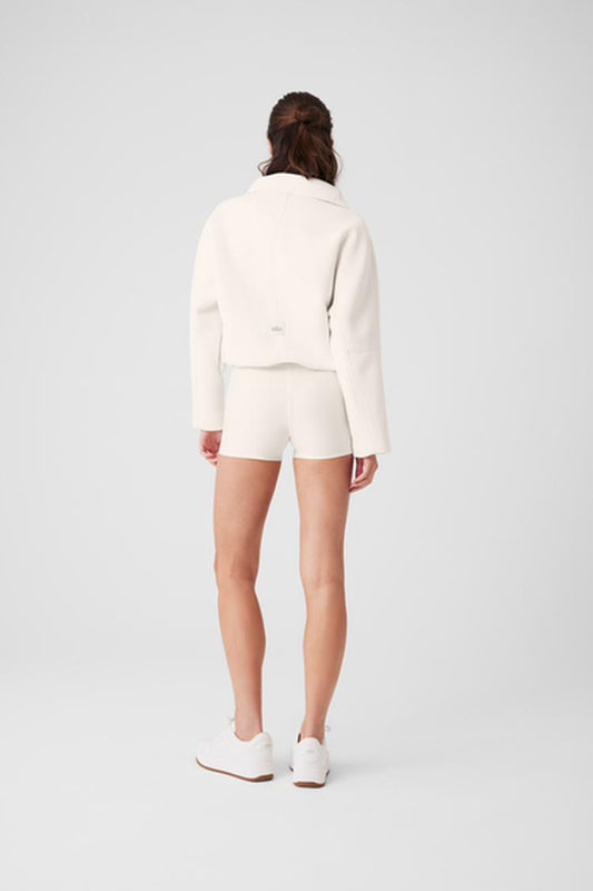 TECHNICAL FORM JACKET