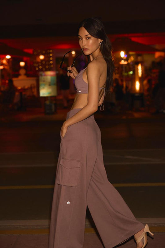 WIDE LEG CARGO SHOW OFF TROUSER