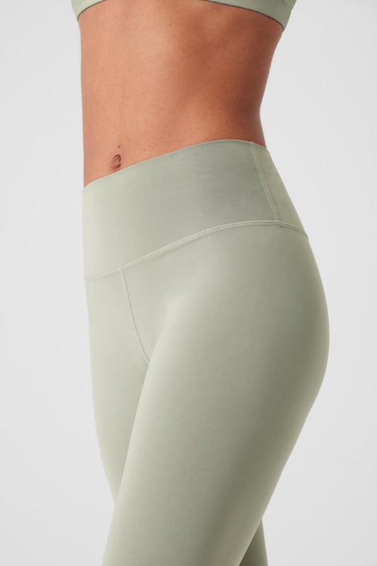 HIGH-WAIST AIRLIFT LEGGING