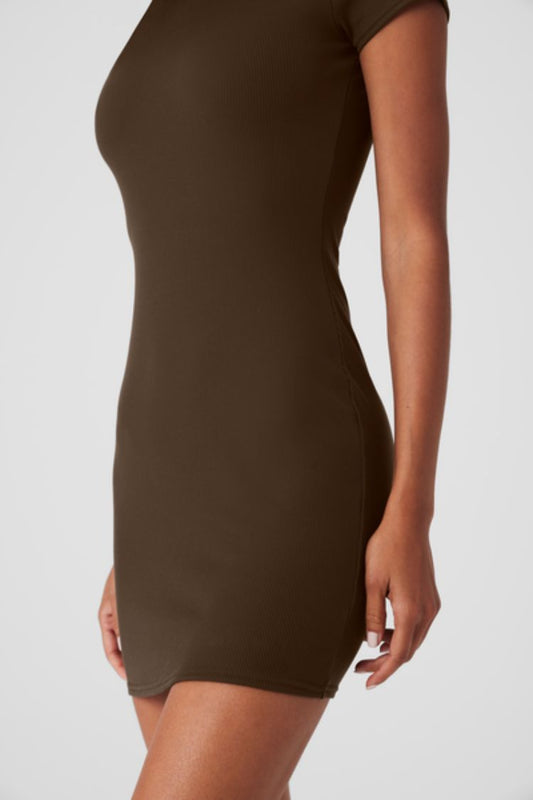 GODDESS RIBBED SHORT SLEEVE DRESS